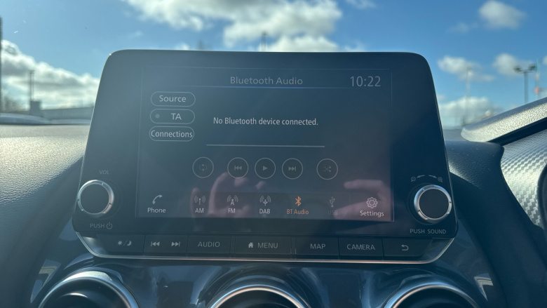 Nissan Juke 1.0 DiG-T 114 N-Connecta 5dr Petrol Hatchback